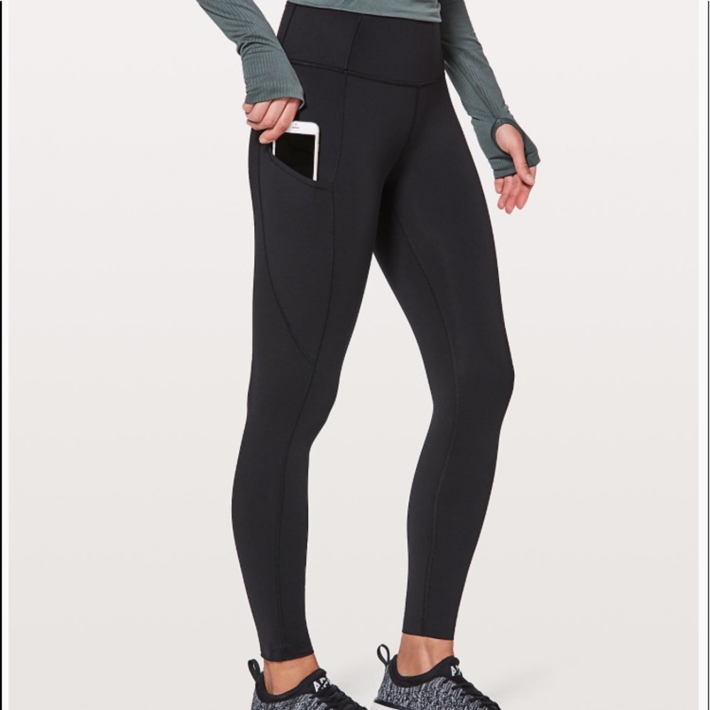 Fast and free non reflective Lululemon leggins